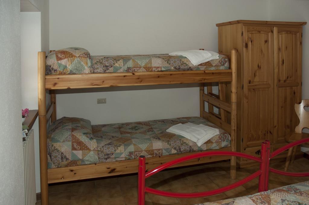 קמפודולצ'ינו Casa Vacanze Ca' De Val חדר תמונה